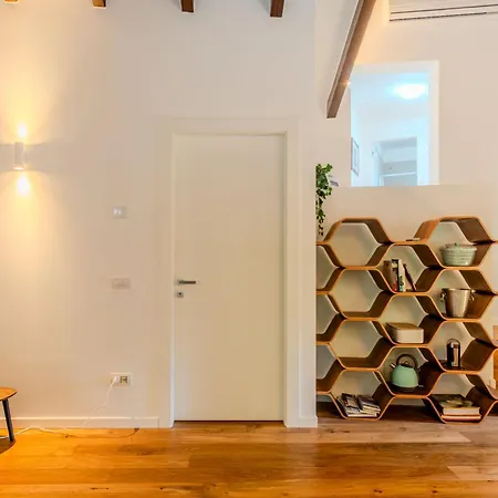 Maderni By Interhome Appartement Como